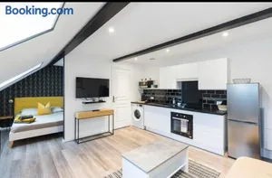 Image of Bienvenue à Reims type studio charmant et lumineux 2eme étage