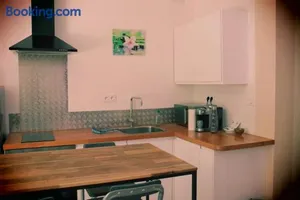 Image of Joli logement centre ville avec clim
