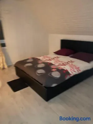 Image of Belle maison à proximité de Château de Versailles avec parking