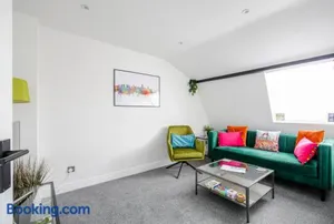 Image of Chester Stays - Beautiful loft apartment with parking