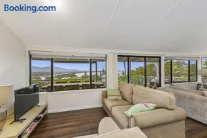 Image of Aurelia, 14 Stewart Street