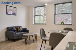 Image of Host & Stay - 23 Waterside Place