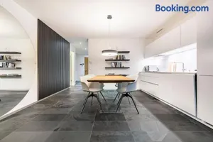 Image of Luxus Wohnung mit Garten
