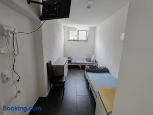 Image of Nina Zimmer Zentral Günstig