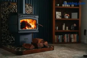 Image of Honeybreeze - Scenic riverfront country farm