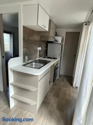 Image of Mobil home en camping 4 étoiles à Bonne Anse Plage / La Palmyre
