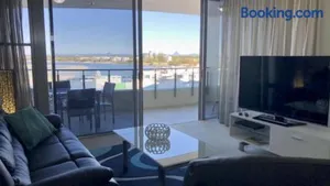 Image of Amazing Views, Walk Everywhere!