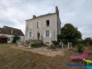 Image of Pavillon de chasse 19ème, 2 chambres, jardin, proche GR46, WiFi - FR-1-591-626
