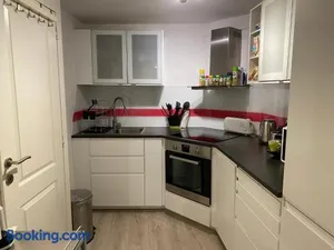 Image of Spacious apartment in Charleroi 100 m² with parking 5 ppl