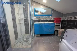 Image of LOFT 2 Descartes