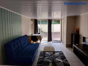 Image of Room in House - F2 in suburban residence 30 km from Paris