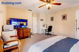 Image of Roseville Suite