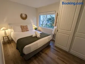 Image of 1 Bdrm Manly Beachside Apt With Parking