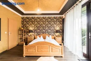 Image of Engel Hotel Grill Bar