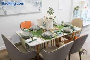 Image of Opulence Oasis house in Colebee