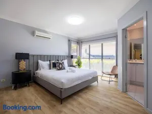 Image of Bauhaus Design 5 Bedrooms Home at Carindale