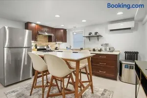 Image of Garden Style Apt in Hyattsville