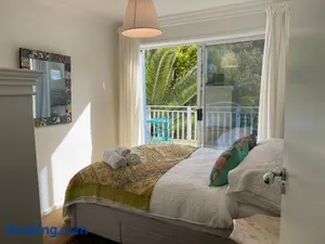 Image of TREETOPS PENTHOUSE Rose Bay Sydney, 3 bedrooms