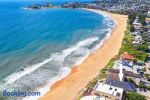 Image of Absolute Beachfront Surf Unit In Terrigal/Wambi