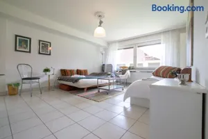 Image of Big 1 Room Apartment - 15 Min Messe DUS