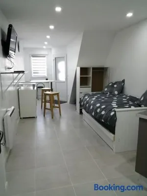Image of Deux studios centre village Loft ou cosy Studio-Cosy