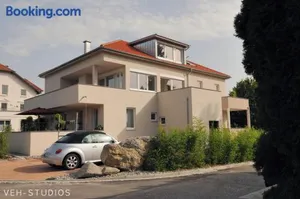 Image of Veh-Studios