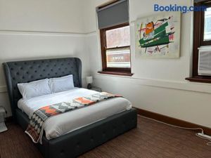 Image of St James Hotel Motel - Affordable Weekly and Monthly Rates