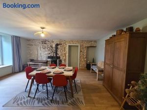 Image of Gîte familial 6 pers, vallée Vosges, proche Vittel, parking, jardin - FR-1-589-697