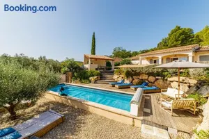 Image of O PATIO DU MAS