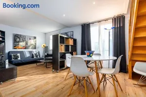 Image of Paris Roissy CDG : Top Duplex - 3 bedrooms