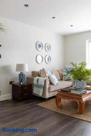 Image of The Pelican Room-converted Cart Lodge near airport
