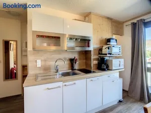 Image of Studio rénové 2 étoiles, 4 pers, parking, La Toussuire - FR-1-417-112