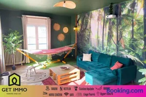 Image of Jungle Urbain- Sauna - Ciné - Hamac - Hyper centre