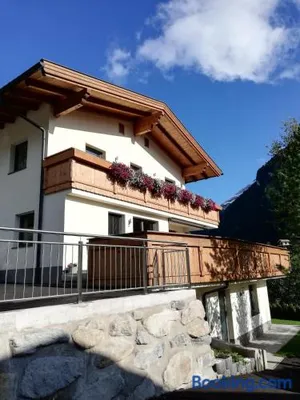 Image of Apart Kristall