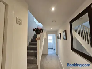 Image of Modern 3 Bedroom Town House