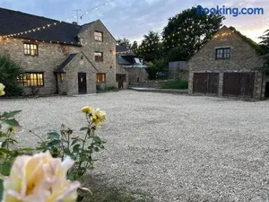 Image of Cotswolds Retreat - Bath & Castle Combe - Hot Tub