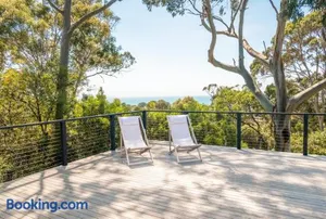 Image of Watershack - Expansive ocean views, close to town