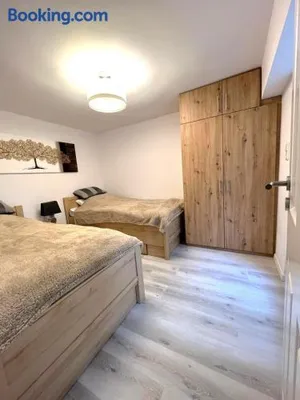 Image of sanierte ruhige Wohnung in der Natur mit Küche