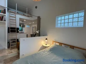 Image of Loft avec terrasse et jardin