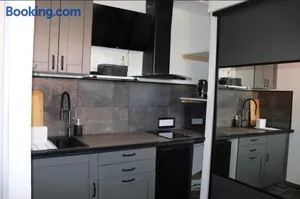 Image of Agréable studio avec sa terrasse extérieure entièrement aménagé à 5 min de la mer