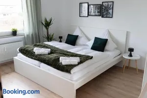 Image of Apart63-Modern-3Room I Smart TV I Free Parking I Free WiFi