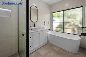 Image of A Holiday Home for All Seasons - Modern, Peaceful, Family Friendly