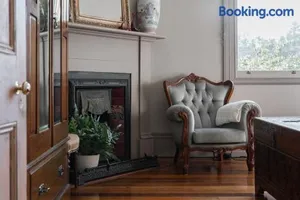 Image of Derby Bank House- Heritage listed two bedroom old school B&B suite or a self contained cabin