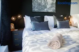 Image of Ideal Lodgings in Whitefield Radcliffe