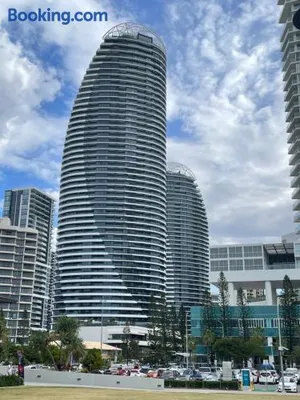 Image of 4 Bedroom Sub Penthouse Oracle Broadbeach Level 31 Magnificent VIEWS 260m2 Family Skyhome Sleeps 8 Adults and 2 Children, Sofa Bed Portacot, High Chair Central to Everything Resort Skyhome 5 STAR Luxury