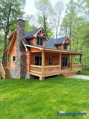 Image of Turkey Creek Cabin Rentals #1 at Tims Ford lake Tullahoma