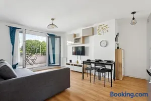 Image of Direct access to Paris - 6 guests