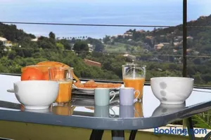 Image of Cap Corse uribellinu 1, Petit déjeuner
