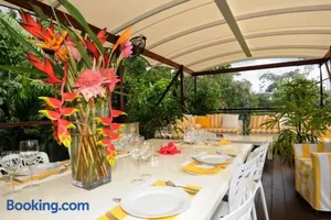 Image of Stu’s Lookout - 4 Bedroom Use - Stunning Views