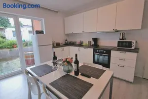 Image of Ferienwohnung Best Apartments Leverkusen 1